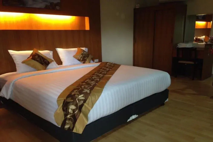 Ruenchan Resort at Saithai