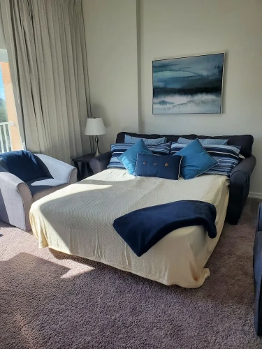 2 Bedrooms Apartment