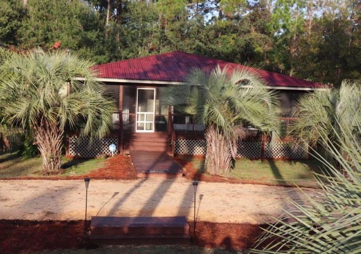 3 Bedrooms Cottage