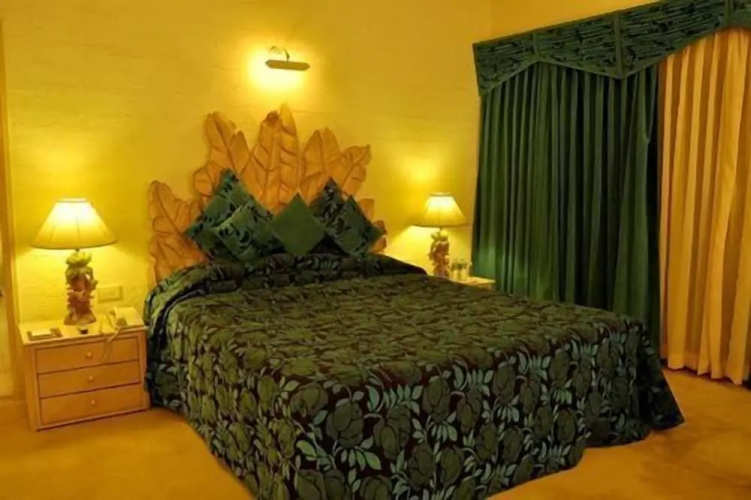 Golden Palms Hotel And Spa
