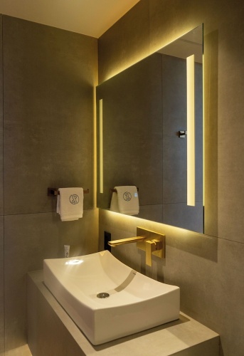 Standard Suite