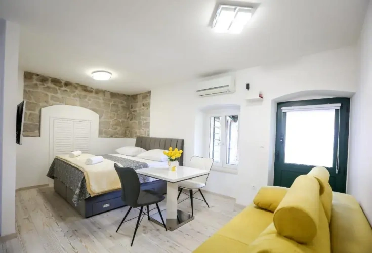Deluxe Double room with view