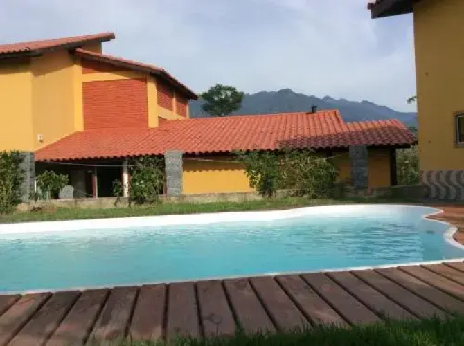 Chalé na Roça Penedo