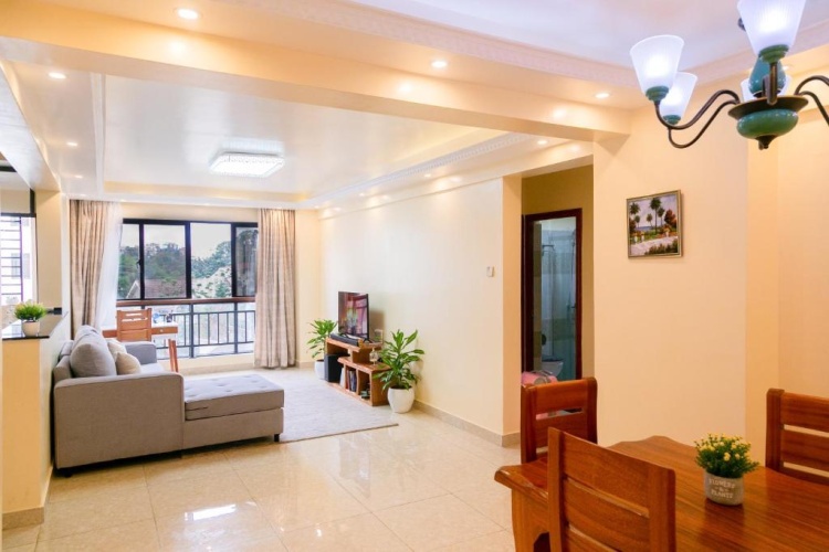 2 Bedrooms Apartment