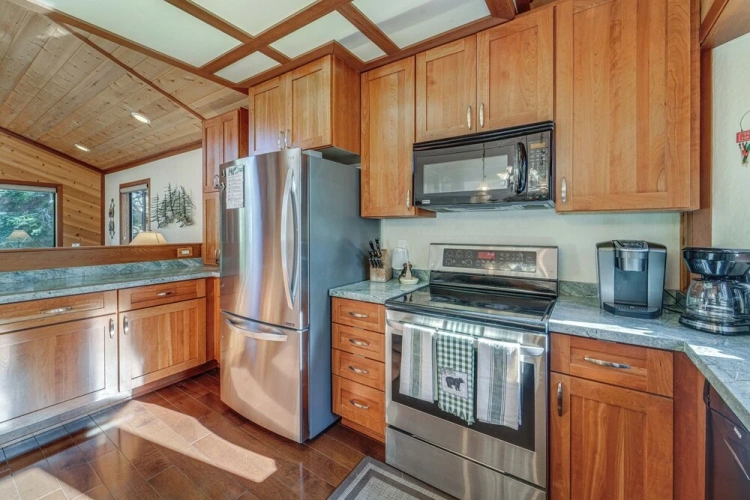 3 Bedrooms Cottage
