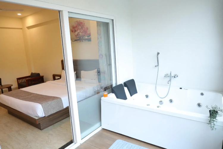 Hotel Amora Premium