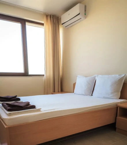 1 Bedroom Classic Apartment with balcony and with sea view