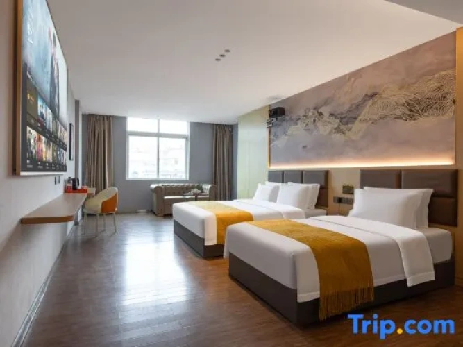 Standard Twin Family room