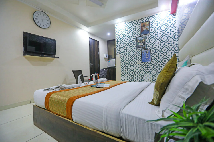 Deluxe Double room