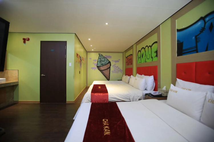 Chakan Hotel
