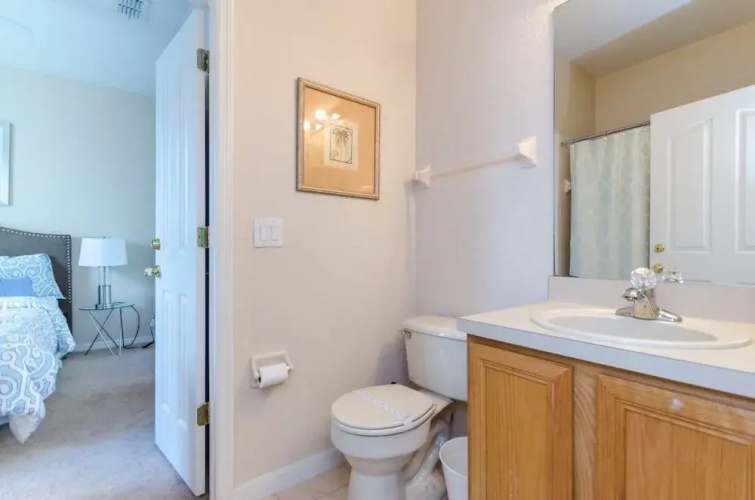 Amazing Townhome! - Regal Palms - 537MA