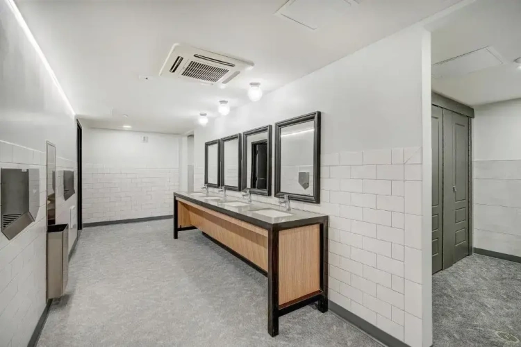 Economy Quadruple room