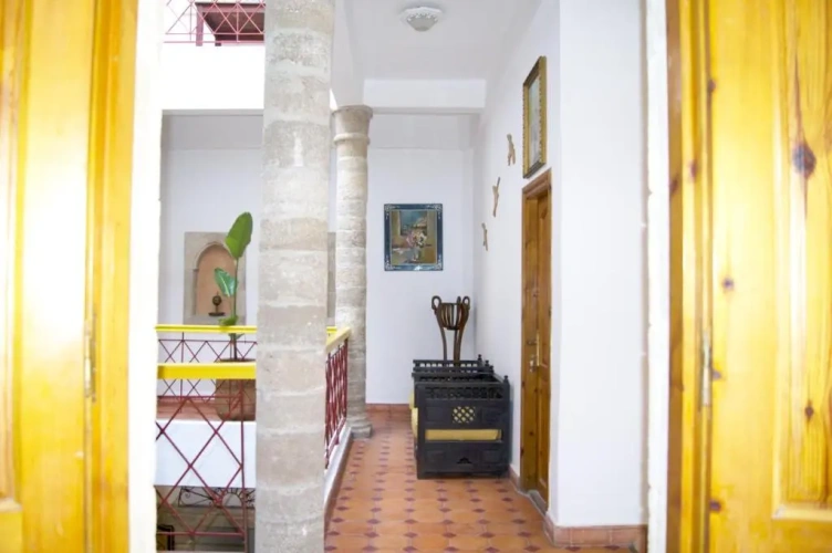 Standard Triple room