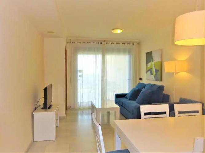 1st Line Daniya APT - Solarium Terrace & Pool