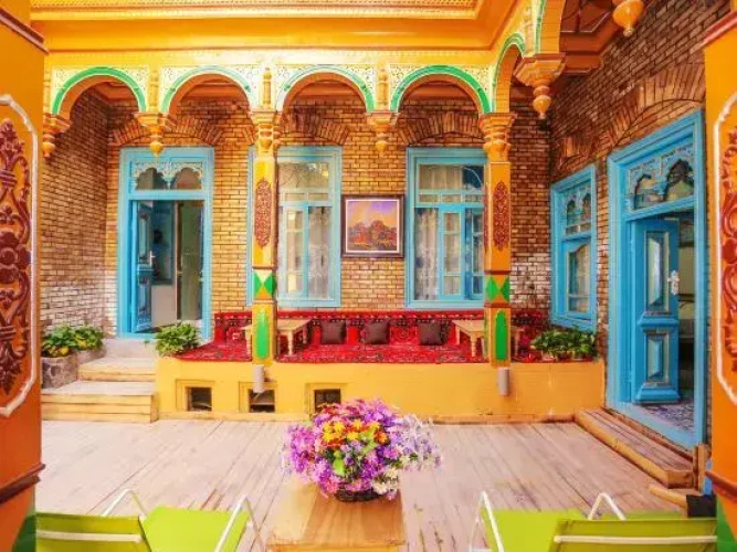 Jiulongquan Guesthouse