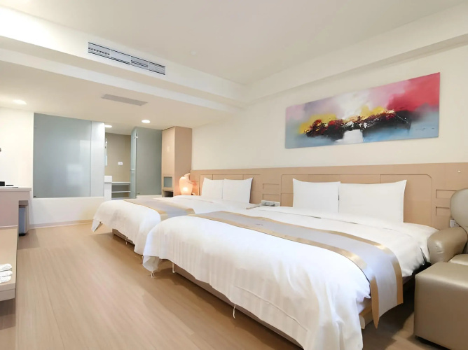 Clownfish Resort