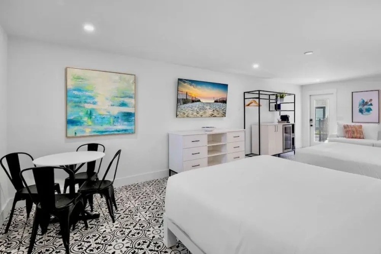 Deluxe Double Suite