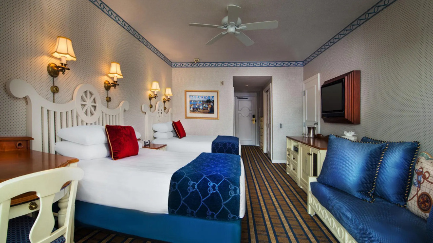 Disney's Yacht Club Resort photo 14