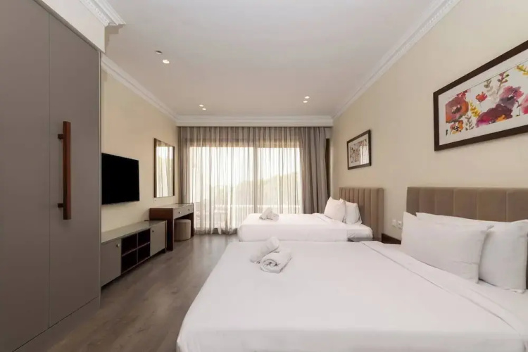 Mirage Residence 2Bedroom's at Golf View