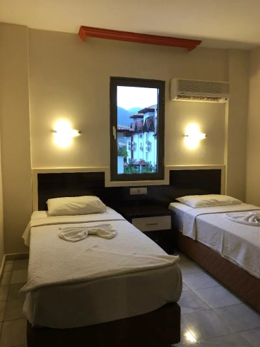 Leons Sun Village Apartments