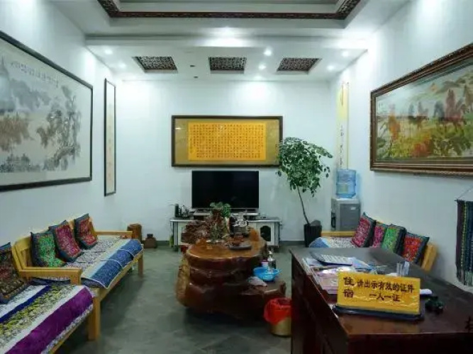 Jizushan Funinglou Boutique Inn