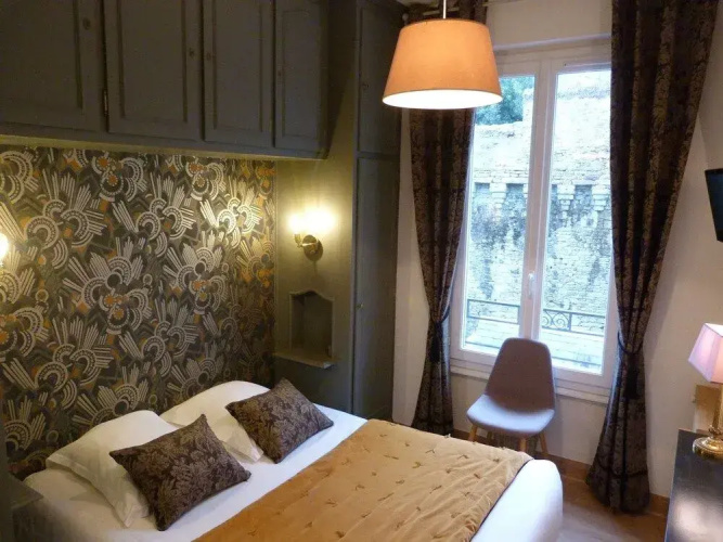 Hôtel Le Bretagne