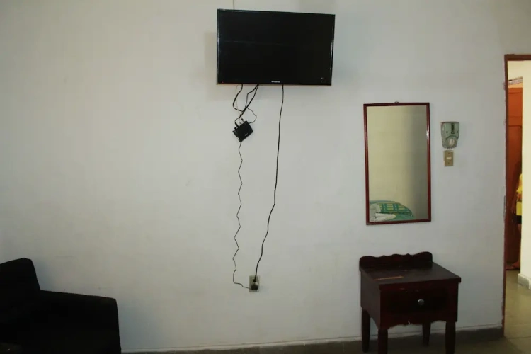 1 Bedroom Standard Family room with city view