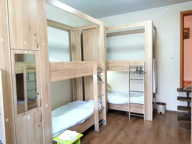 Hostel Nomad 4x4