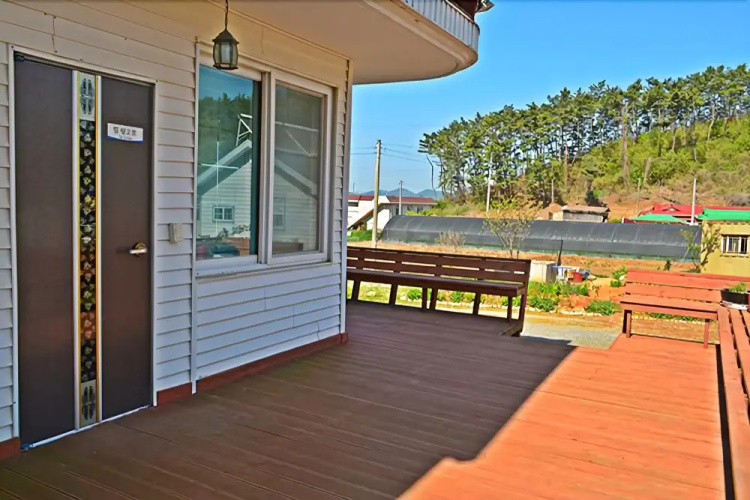 Taean Healingcamp Gaetbul Pension