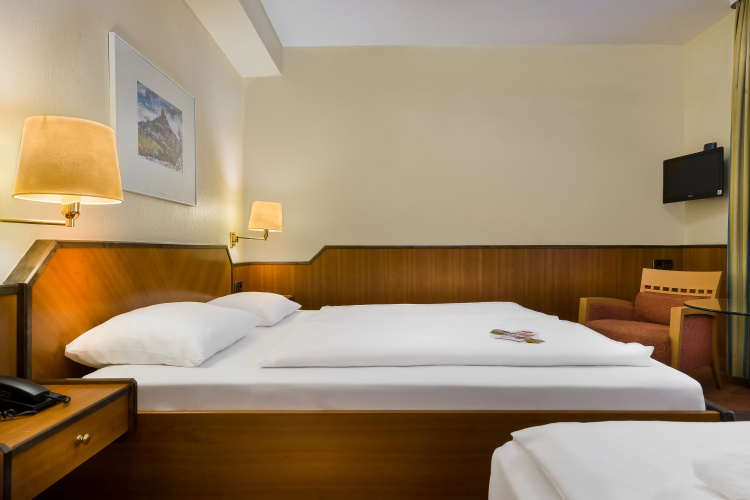 Novum Hotel Rieker Stuttgart Hauptbahnhof photo 7