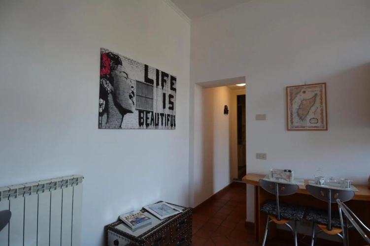 Spanish Steps Corner - Belsiana Apartment