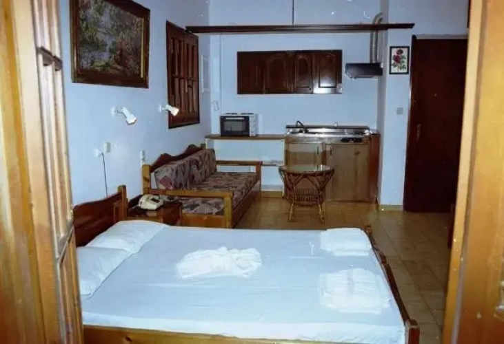 Standard Triple room with balcony and with sea view