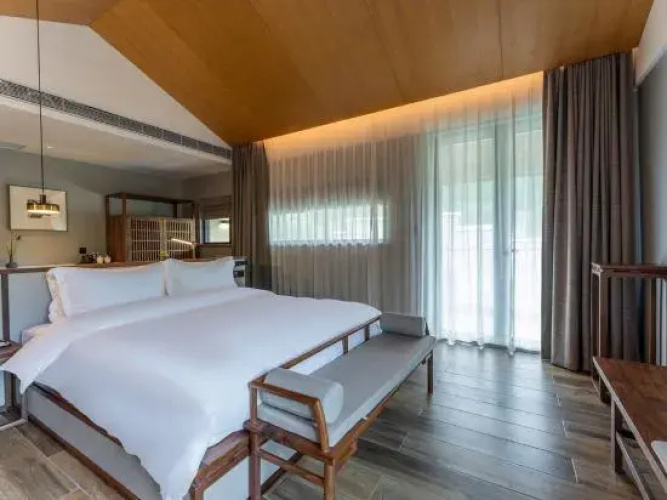 Pure Land Hotspring Resort