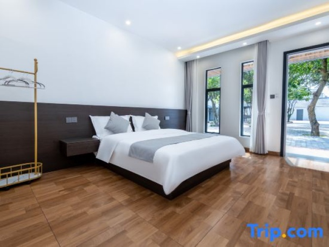 Standard Double room with courtyard view