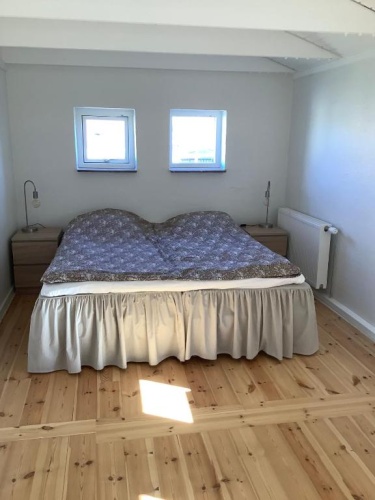 3 Bedrooms Apartment