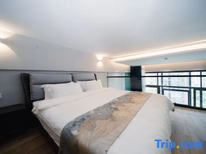 Duplex Suite with city view