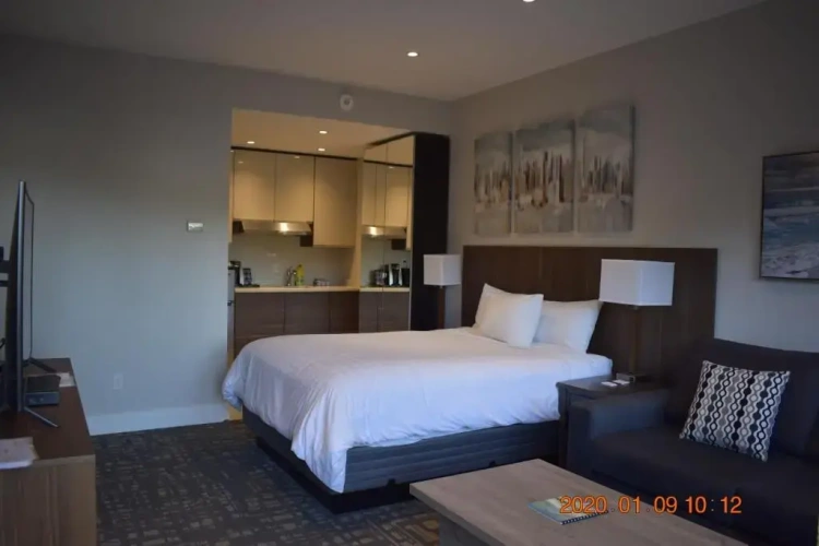 Double Suite