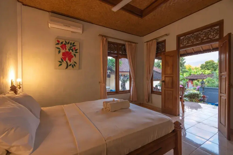 Sari House Lovina