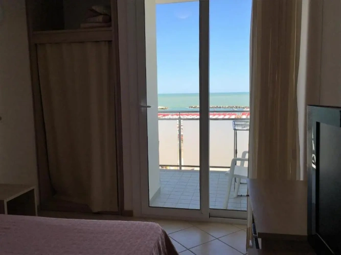 Deluxe Double room with balcony and with sea view