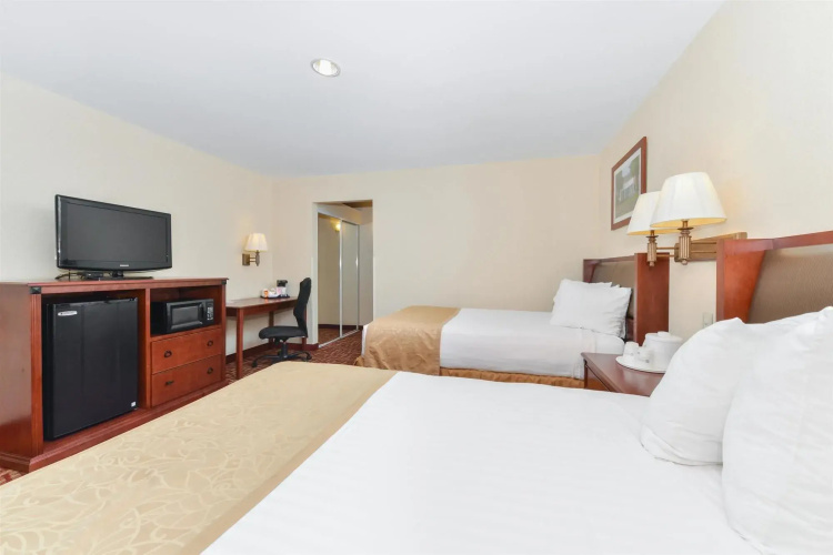 Inn on Storrs