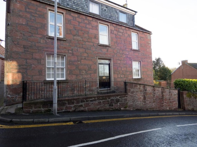 Double Cottage