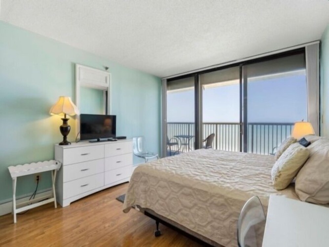 3 Bedrooms Standard room