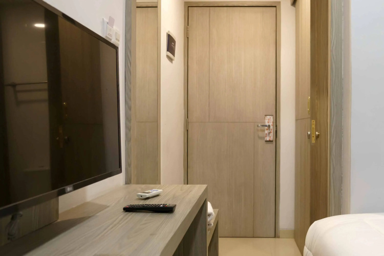 RedDoorz Plus @ Kemayoran 2