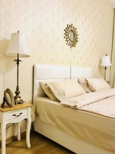 3 Bedrooms Attic Apartment