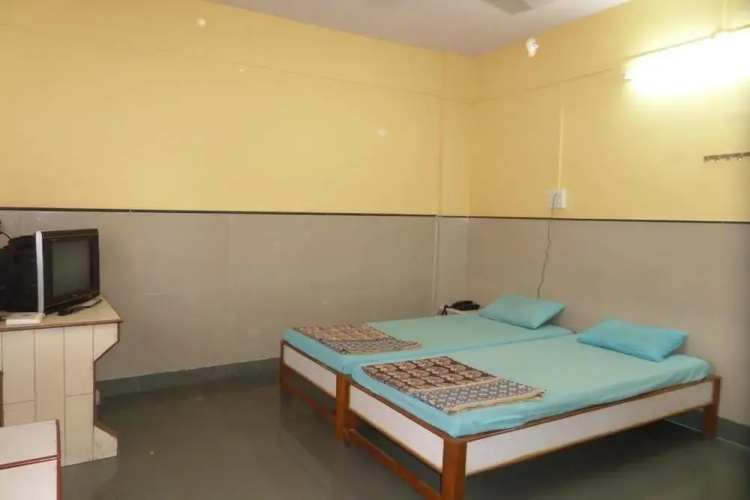 Hotel Indira Sagar
