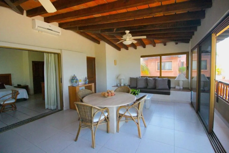 Los Tules Villas del Sol