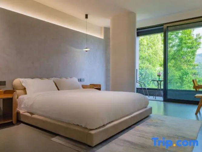 5 Bedrooms Standard room