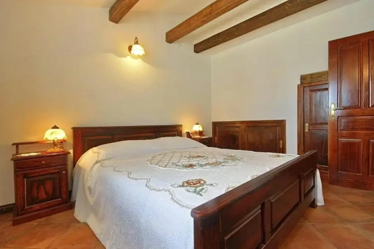 2 Bedrooms Cottage