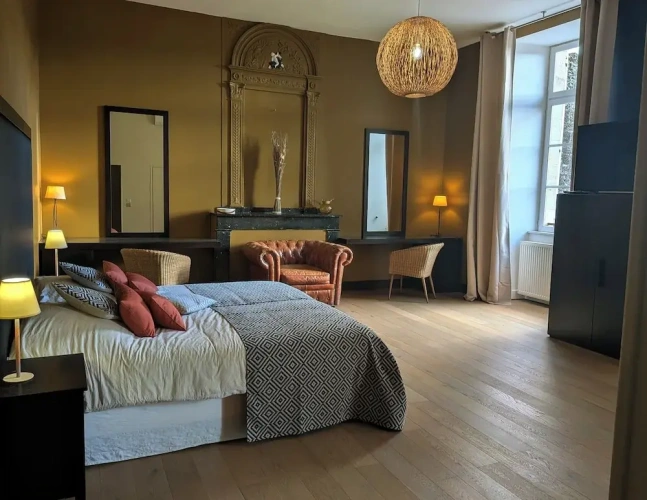 Luxury Suite