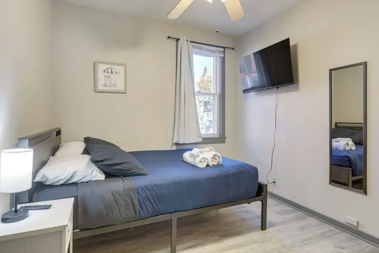 Steps to Shore! Pet-friendly Lake Waconia Getaway